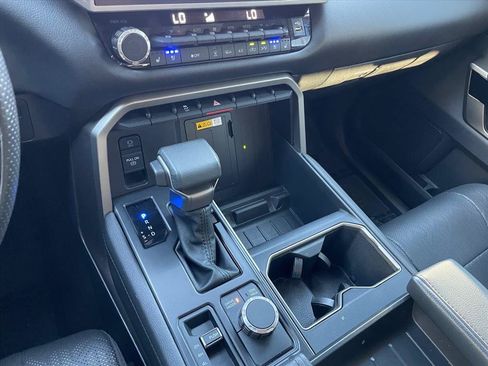 Used 2024 Toyota Tundra Limited w/ Nightshade Package AWD/4WD image 19