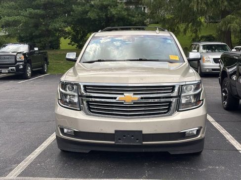 Used 2015 Chevrolet Tahoe LTZ AWD/4WD image 2