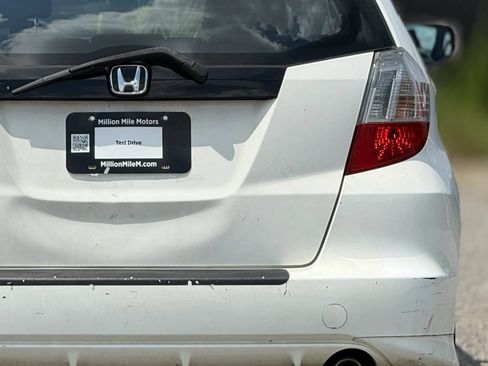 Used 2010 Honda Fit Sport image 14