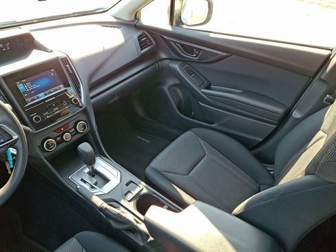 Certified 2023 Subaru Crosstrek 2.0i image 17