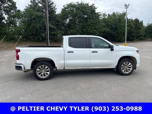 Used 2023 Chevrolet Silverado 1500 Custom RWD image 9