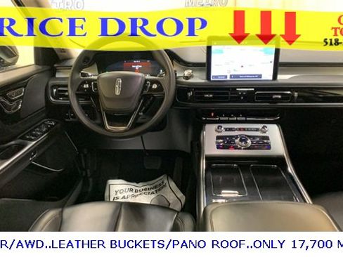 Used 2023 Lincoln Aviator AWD w/ Premium Package image 28