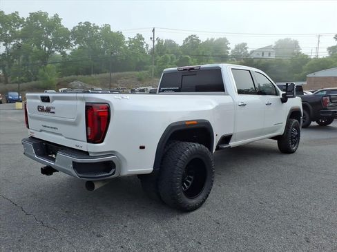 Used 2023 GMC Sierra 3500 SLT w/ SLT Preferred Package AWD/4WD image 7
