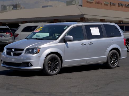 Used 2019 Dodge Grand Caravan GT FWD image 1