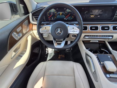 Used 2023 Mercedes-Benz GLS 450 4MATIC image 14