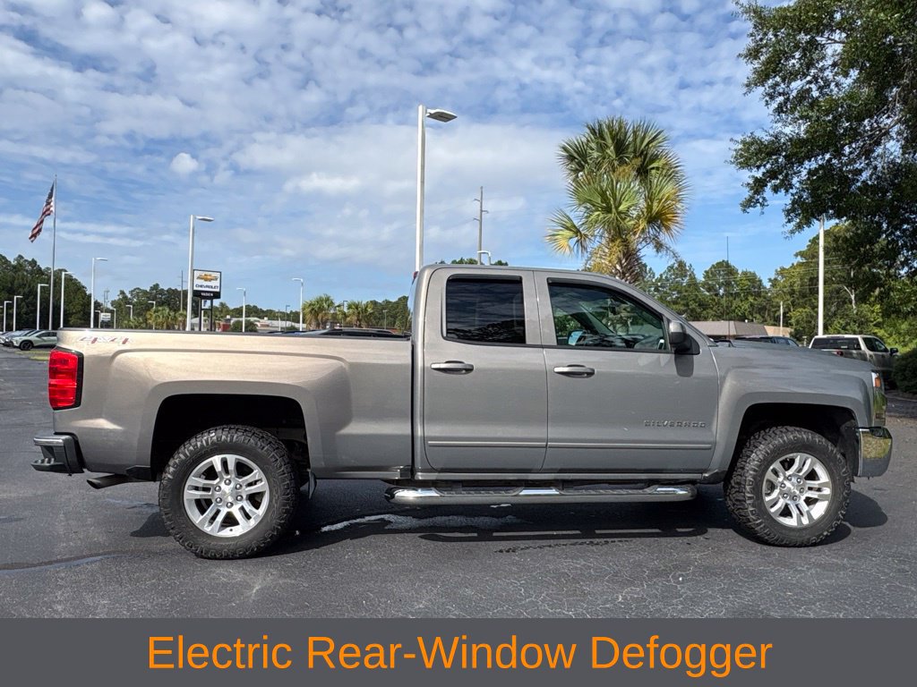 Used 2017 Chevrolet Silverado 1500 LT w/ All Star Edition AWD/4WD image 6