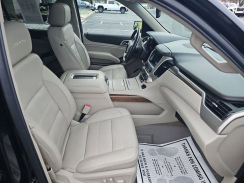 Used 2019 GMC Yukon Denali w/ Denali Ultimate Package image 10