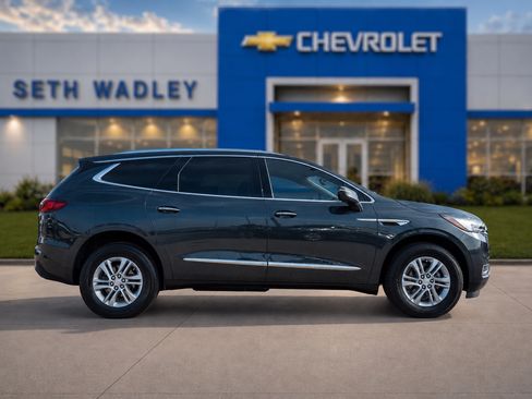 Used 2021 Buick Enclave Essence FWD image 8