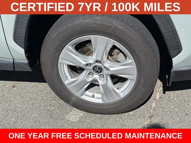 Used 2021 Toyota RAV4 XLE w/ Carpet Mat Package (TMS) AWD/4WD image 7