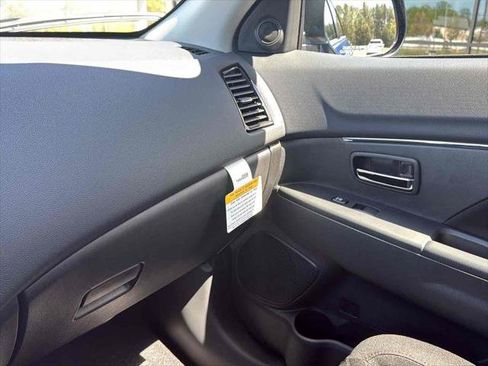 New 2026 Mitsubishi Outlander Sport LE image 24