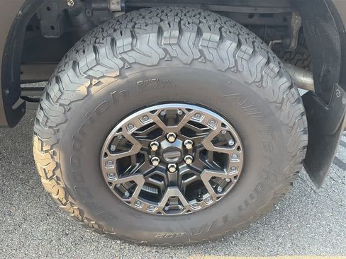 Used 2024 Ford F150 Raptor w/ Equipment Group 803A Raptor R AWD/4WD image 11