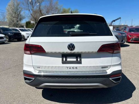 Used 2023 Volkswagen Taos SE image 6