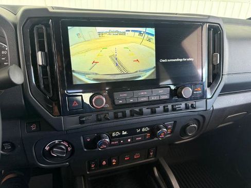 Used 2026 Nissan Frontier SV w/ All-Weather Content Package AWD/4WD image 5