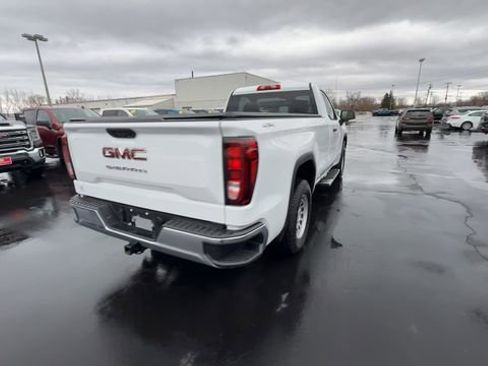 Certified 2024 GMC Sierra 1500 Pro w/ Pro Value Package image 8