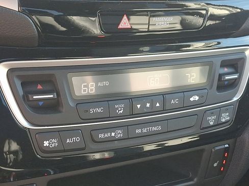 Used 2020 Honda Ridgeline RTL-E image 15