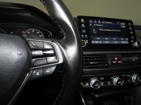 Used 2022 Honda Accord Sport image 6