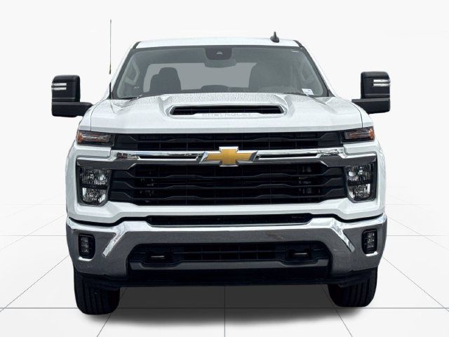 Used 2025 Chevrolet Silverado 2500 LT w/ Convenience Package AWD/4WD image 9