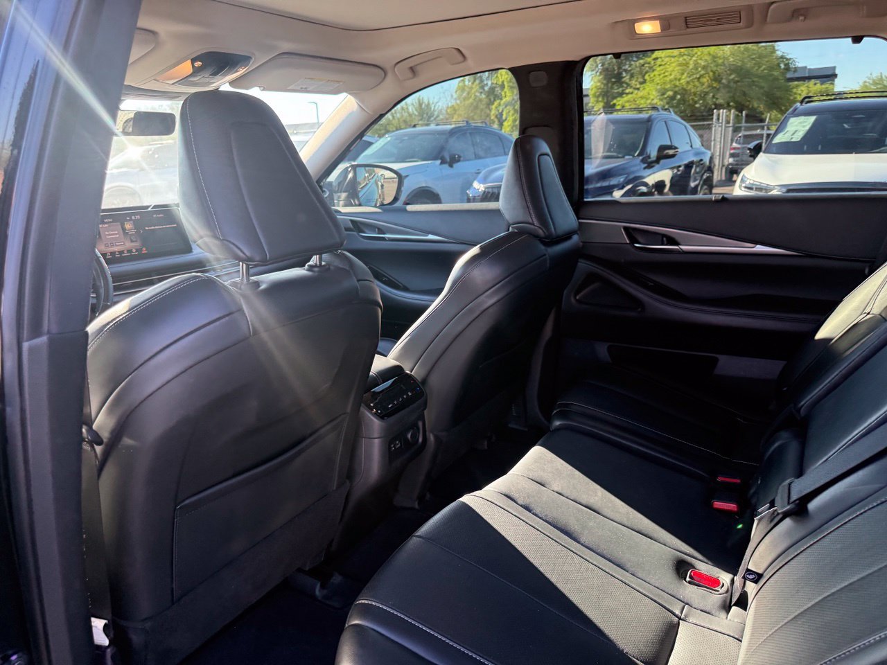 Certified 2023 INFINITI QX60 Luxe FWD image 11