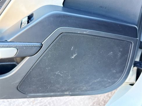 Used 2019 Chevrolet Corvette Stingray w/ Battery Protection Package image 20