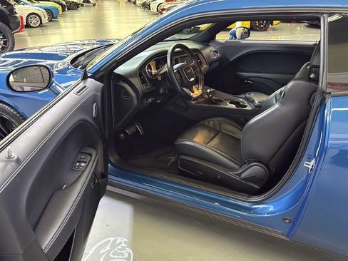 Used 2023 Dodge Challenger SRT Hellcat w/ Harmon/Kardon Sound Group image 14