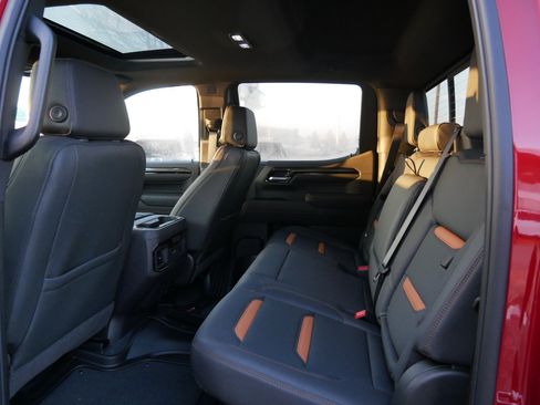 New 2026 GMC Sierra 1500 AT4 w/ AT4 Premium Package image 7