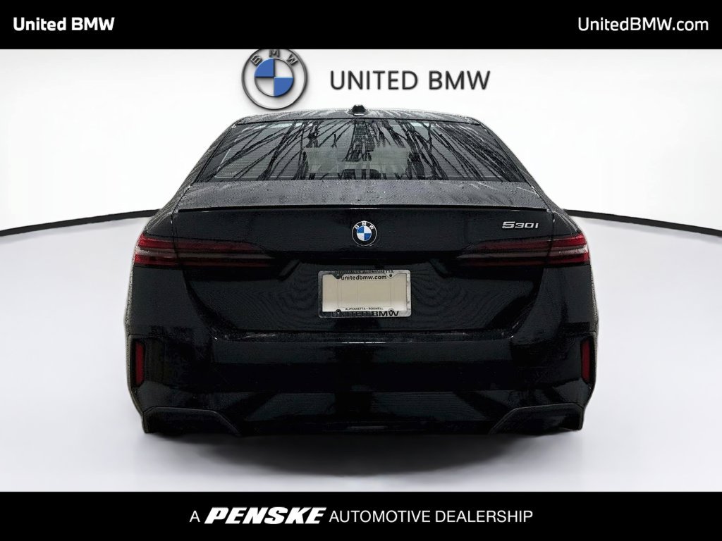 Certified 2024 BMW 530i w/ M Sport Package RWD image 6
