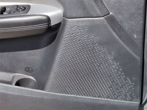 Used 2019 Dodge Journey SE w/ Blacktop Package image 30