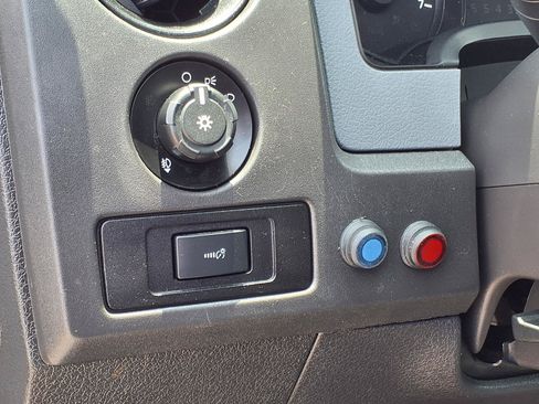 Used 2014 Ford F150 STX w/ Equipment Group 201A Mid RWD image 19