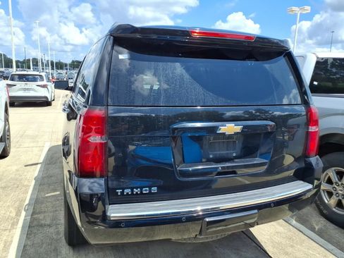 Used 2017 Chevrolet Tahoe Premier RWD image 5