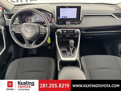 Certified 2025 Toyota RAV4 LE FWD image 24