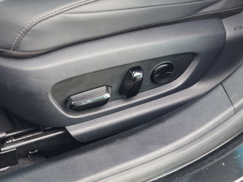 Certified 2023 Lexus ES 350 w/ Premium Package image 31