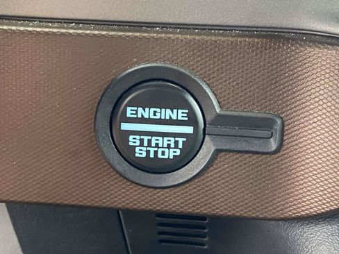 Used 2023 Ford Bronco Outer Banks AWD/4WD image 27
