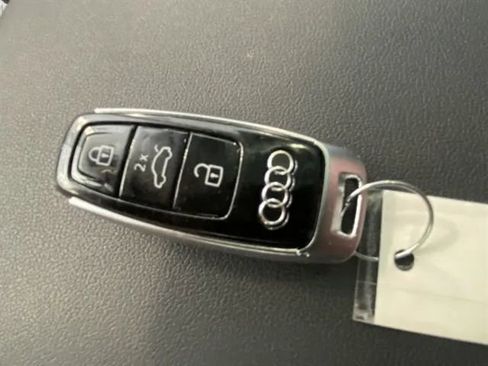 Used 2023 Audi Q7 3.0T Premium Plus image 43