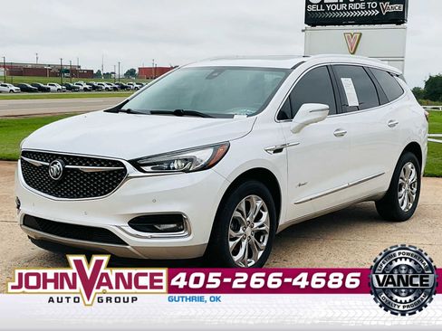 Used 2018 Buick Enclave Avenir w/ Avenir Technology Package image 3