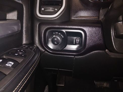 Used 2024 RAM 2500 Big Horn w/ Off Road Package AWD/4WD image 16