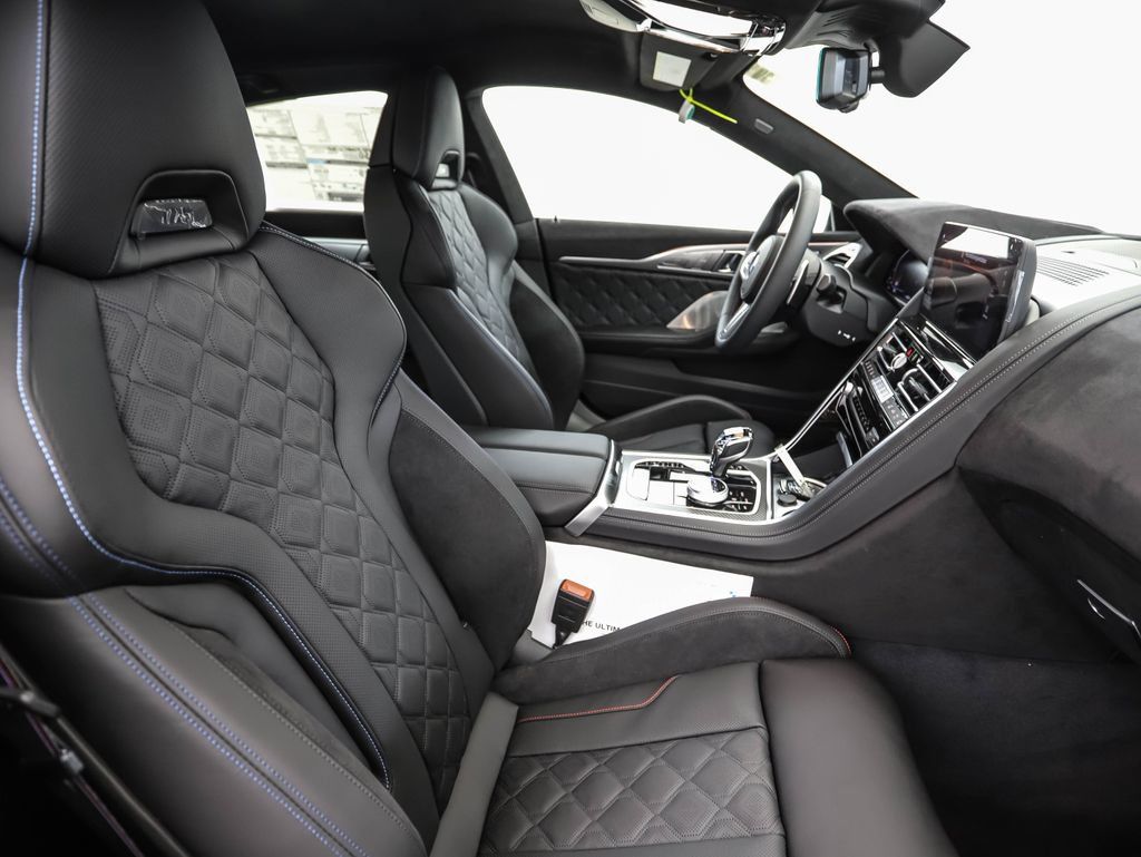 Used 2026 BMW M850i xDrive AWD/4WD image 31