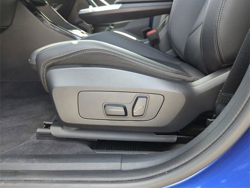 Used 2025 BMW X2 xDrive28i w/ M Sport Package image 12