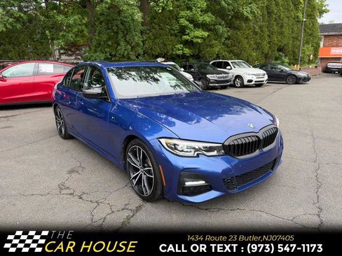 Used 2019 BMW 330i xDrive Sedan w/ M Sport Package AWD/4WD image 11