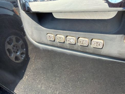 Used 2010 Ford F150 FX4 AWD/4WD image 33