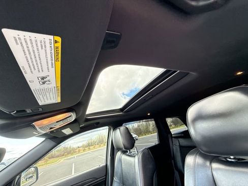 Used 2020 Jeep Grand Cherokee Altitude image 18