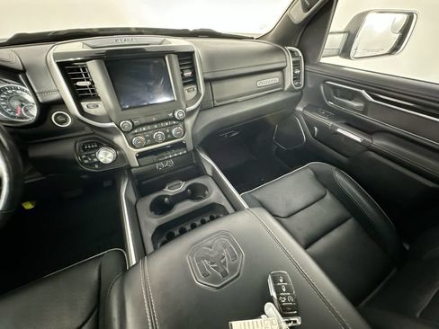 Used 2020 RAM 1500 Laramie w/ Sport Appearance Package AWD/4WD image 11