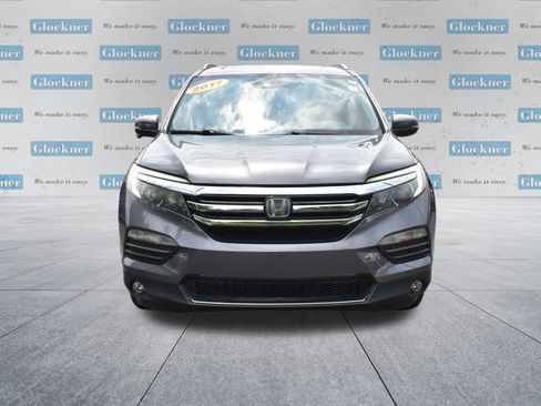 Used 2017 Honda Pilot Touring image 2