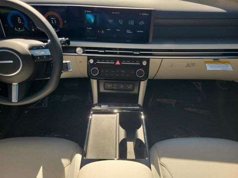 New 2026 Hyundai Tucson SEL image 18