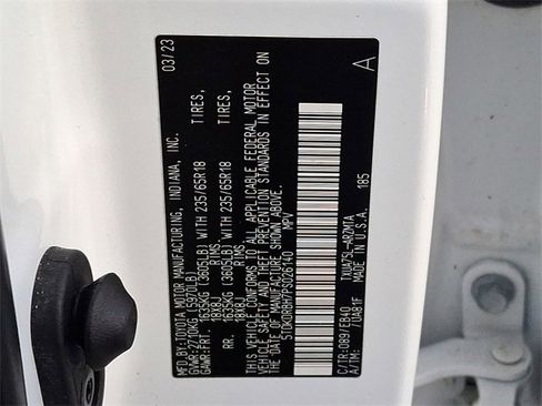 Certified 2023 Toyota Highlander XLE image 29