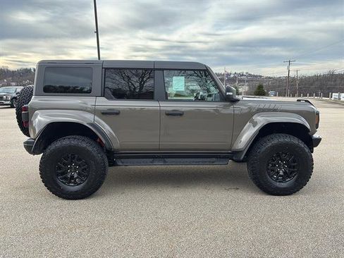 New 2025 Ford Bronco Raptor image 5