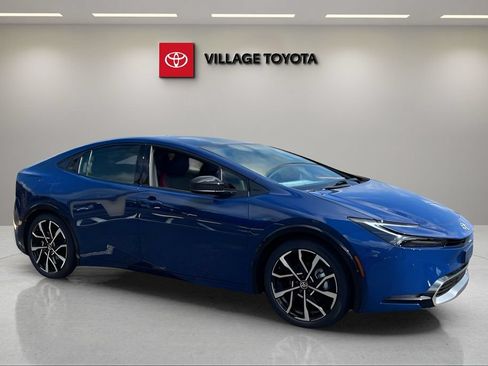 New 2026 Toyota Prius Plug-In Hybrid FWD image 7