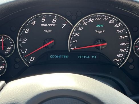 Used 2005 Chevrolet Corvette Coupe w/ Preferred Equipment Group image 19