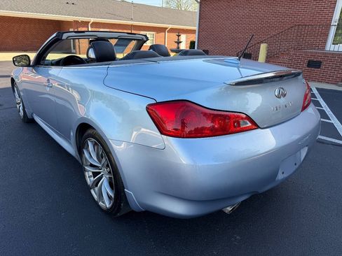 Used 2009 INFINITI G37 Convertible w/ Premium Pkg RWD image 5
