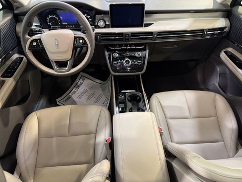 Used 2022 Lincoln Corsair FWD image 21