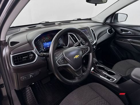 Used 2023 Chevrolet Equinox LT image 9